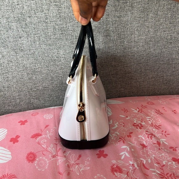 Small fashion Pinterest bag. - Picture 3 of 4